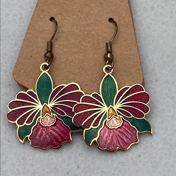 Jewelry - Gold and Pink Floral Earrings with Artistic Design